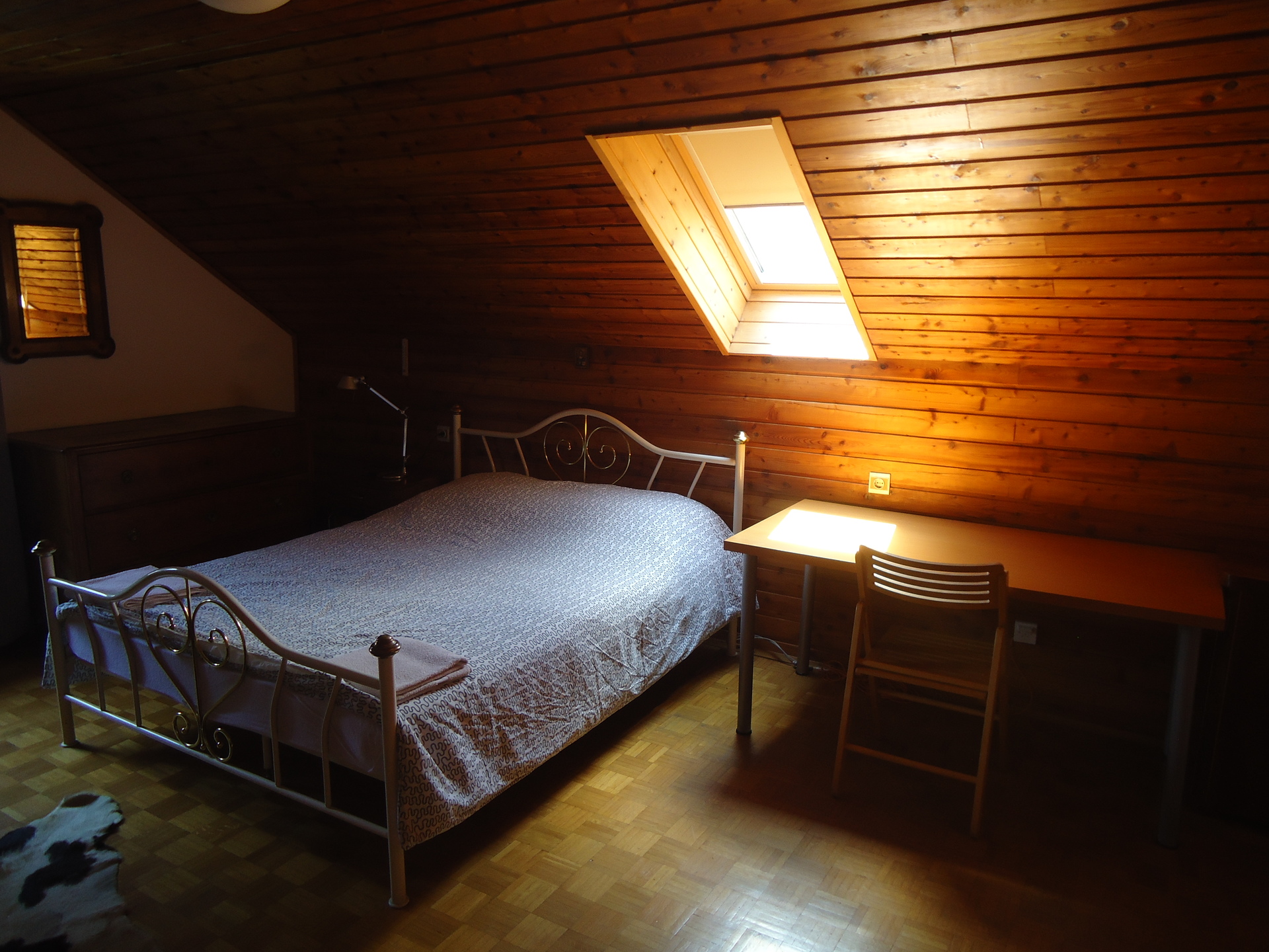 The grand bedroom bed in the grand apartment